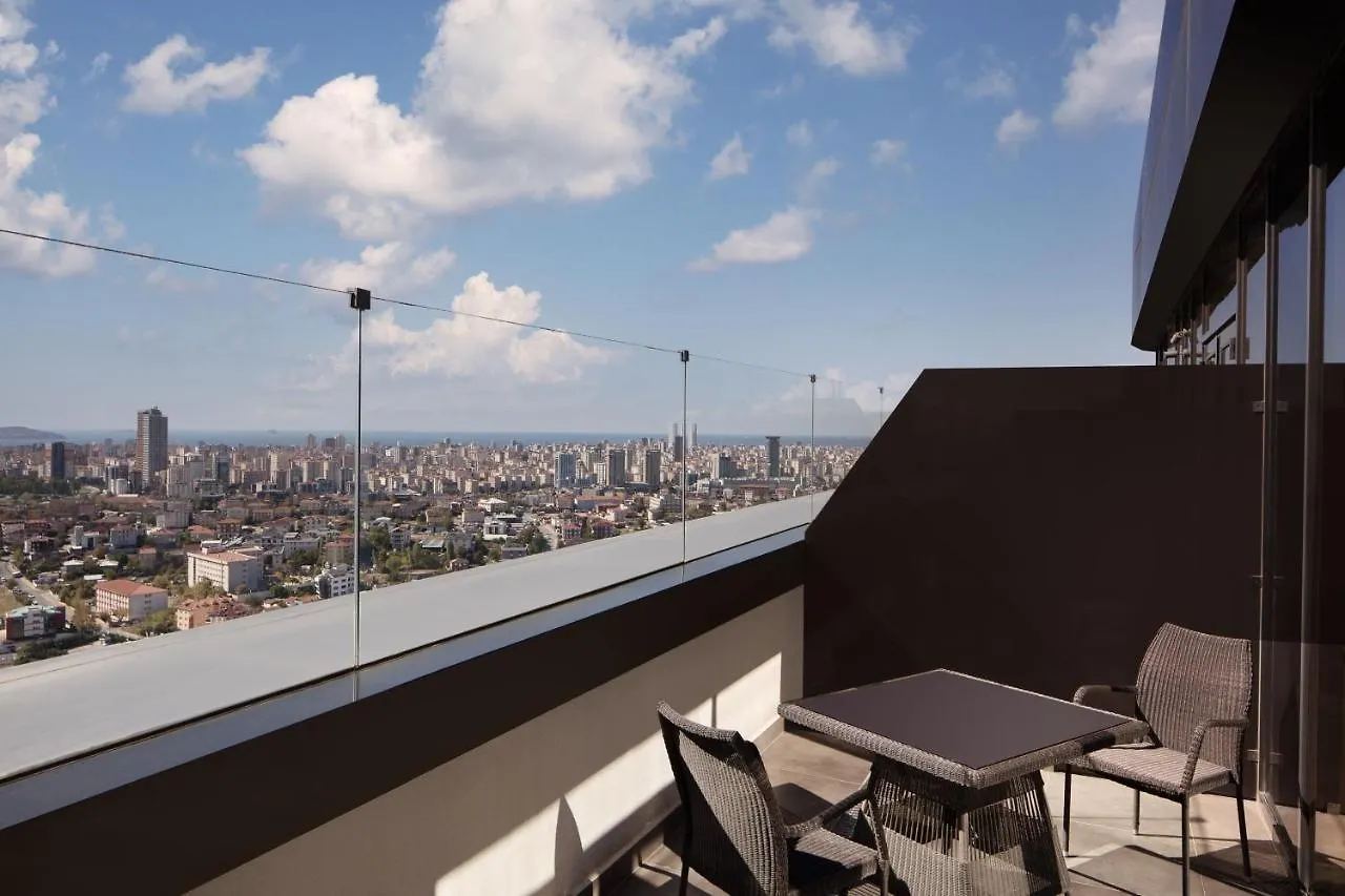 Sheraton Grand Istanbul Atasehir 5*,  Törökország